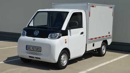 Ari 458 Pro Surprises As A Mini-Camper.