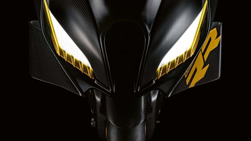 Superbike Baru dari BMW Padukan Tenaga dan Desain Indah