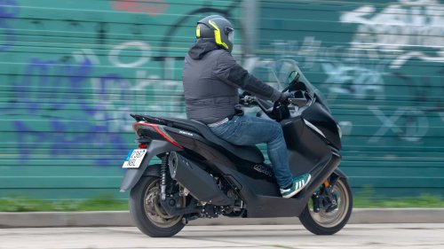 Prueba Zontes 386K 2026: un poderoso scooter para ciudad y mucho más