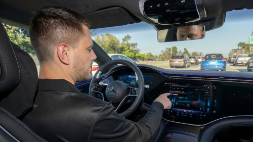 Kemudi Otonom Kini Menjadi Fitur Mobil yang Paling Diminati