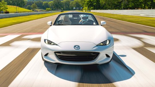 Mazda, El nuevo Mazda MX-5 podría seguir siendo puro de gasolina