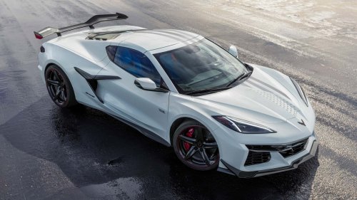 A Manual Corvette C8 Isn't Happening: 'We Don't Have Any Plans'