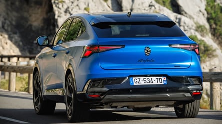 Renault, Renault Espace, De nombreuses nouveautés pour les Renault Rafale et Espace
