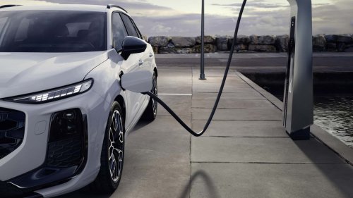 Hybrides rechargeables : une étude relance la polémique sur leurs émissions réelles