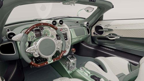 Pagani, Pagani Huayra Codalunga Kehilangan Atap dan Bertransmisi Manual