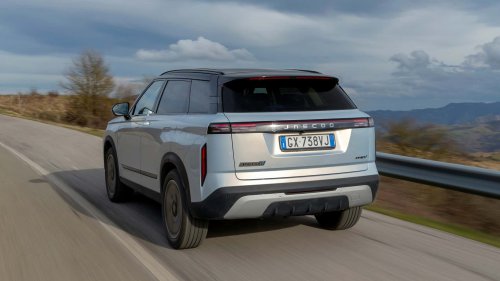 Omoda 5 contre Jaecoo 7, derby chinois entre SUV (également hybrides)