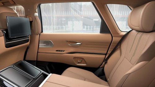 Toyota, Toyota Century SUV 2025 Jendela Sampingnya Bisa Diredupkan