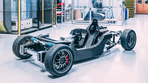 Dash Bespoke Bisa Membuat Supercar Kustom Sesuai Keinginan Anda