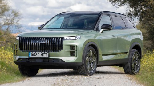 Nueva pesadilla para Toyota: ya está aquí el JAECOO 7 híbrido