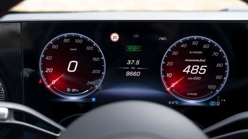 Conducimos el Mercedes-Benz del que todo el mundo habla... y no es un SUV