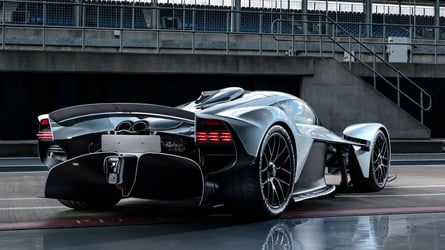 Aston Martin prueba un prototipo de aspecto brutal: ¿de qué se trata?