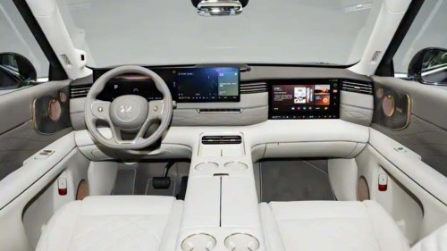 Que diriez-vous d'un SUV avec une douche intégrée ? Voici à quoi cela ressemble