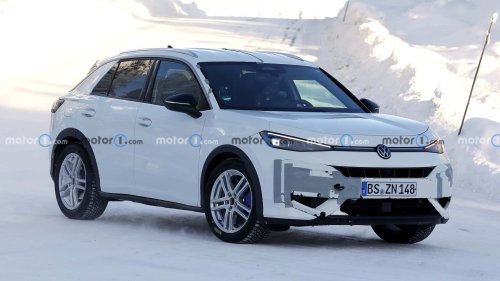 Neuer VW T-Roc R (2026) als Erlkönig erwischt