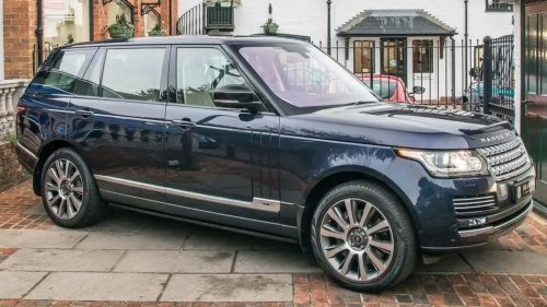 Range Rover, Range Rover Autobiography, Rover, Man’s 2025 Range Rover Autobiography Makes Random Dangerous Stops. His Isn’t the Only One