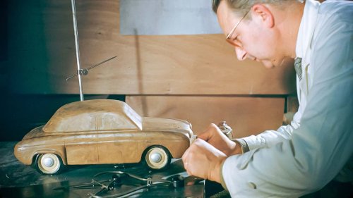 Renault, Renault Dauphine (1956-1967): Die Heckmotor-Limousine wird 70