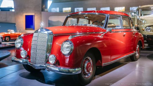 Mercedes 300 (W 186): Dieser Adenauer ist rot