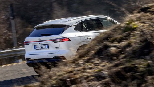 MG, Nuevo MG HS 2025: ni Hybrid+, ni PHEV… ¡25.990 €, no financio, no entrego coche!