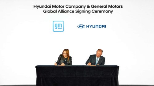 GM dan Hyundai Akan Kembangkan Truk, Mobil, dan Van Bersama