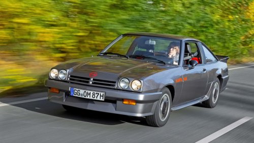 Opel Manta B (1977): a caballo entre la cultura pop y la realidad