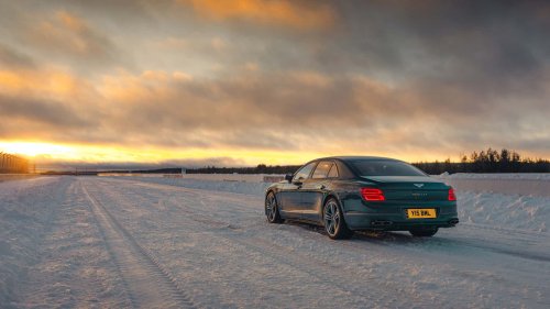 Bentley, Increíble: este Bentley ha alcanzado los 193 km/h sobre hielo
