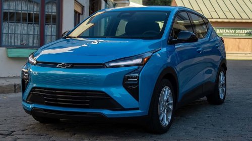 Chevy, The New Chevy Bolt Stays Affordable, Charges Way Faster