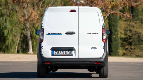 Ford E-Transit Courier, a prueba: una magnífica furgoneta de reparto urbano