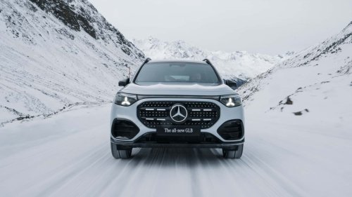 2026 Mercedes GLB Revealed: Seven Seats, Three Screens, Two Trunks