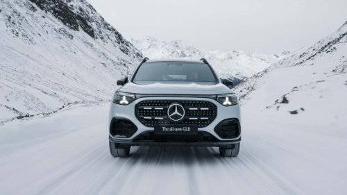 Nuevo Mercedes-Benz GLB (2026), interior y maletero