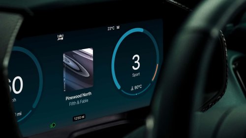 Produsen Mobil Lain Tolak Apple CarPlay Ultra