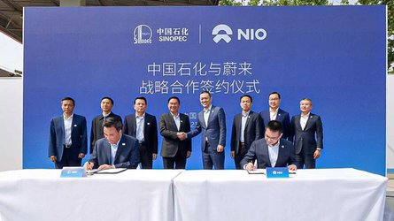 Le défi de la voiture électrique se joue désormais sur la recharge et le remplacement des batteries