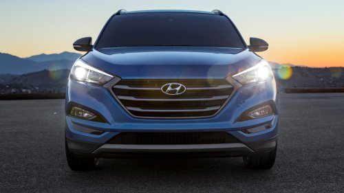 Woman Buys Used Hyundai for Son. When the Engine Goes Out 4 Months Later, the Salesman Decides to ‘Take Care of the Customer’