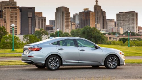 Honda, Honda Insight, Man Finds 'Pretty Nice' 2019 Honda Insight at Junk Yard. Then He Sees the Codes