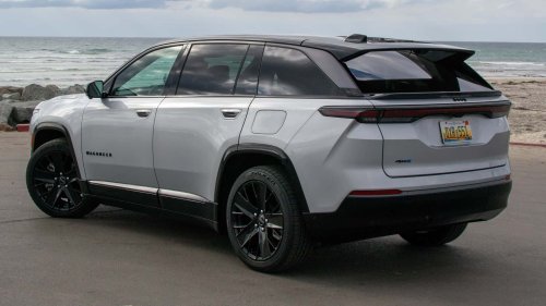 Jeep Recalls Over 11,000 Wagoneer S Models For Rear Liftgate Issue