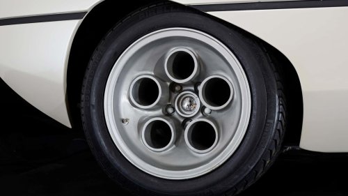Lamborghini, Lamborghini Bravo, un icono italiano con interior de Alcantara