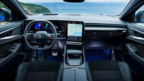 Renault, Renault Espace, De nombreuses nouveautés pour les Renault Rafale et Espace