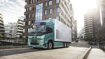Volvo Trucks mise sur l’électrique : 700 km d’autonomie pour le nouveau camion