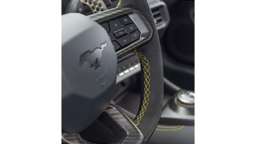 Mustang GTD Terbaru Meninggalkan Cat untuk Karbon Murni