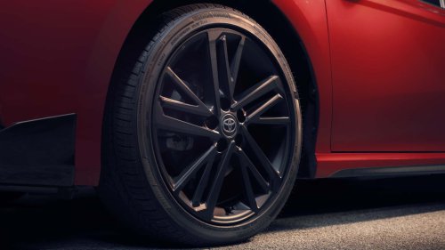 ‘$4,000 Off:’ Toyota Salesman Says He Has to Sell 30 RAV4s, 30 Camrys and Corollas by the End of the Month. Here’s Why