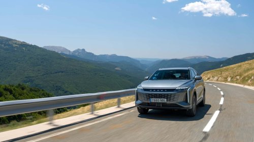 OMODA 9 SHS 2025: 535 CV y 39.900 €, para el SUV superhíbrido con 1.100 km de autonomía