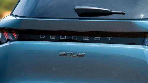 Análisis Peugeot 5008 Hybrid: vídeo del SUV familiar de 7 plazas con etiqueta Eco