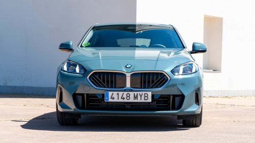 BMW, Nuevo BMW Serie 1 2025: Sport Collection, M, ultraequipado… ¡ojo, CUPRA León!