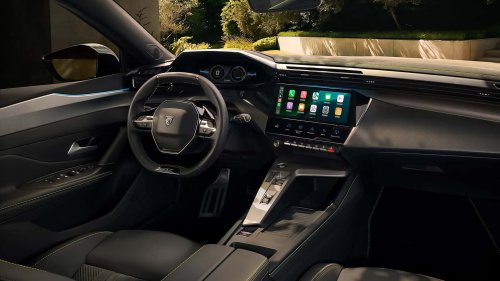 Peugeot 308, comment changent l'intérieur et le coffre avec le restylage