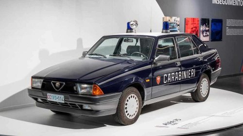 En Italie, Alfa Romeo et les Carabinieri célèbrent 75 ans de collaboration