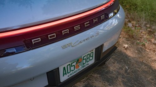 Don't Overlook the Porsche 911 Carrera S: Review