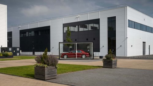 Le centre technique où sont conçues les voitures de luxe de demain
