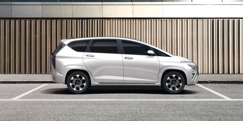 Hyundai, Hyundai Stargazer, Hyundai Stargazer vs Stargazer X, Apa Saja Perbedaan Utamanya?