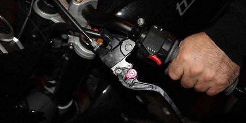 Tips Perawatan Kampas Kopling Sepeda Motor Agar Awet