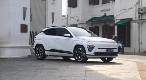 Hyundai, Hyundai Kona, Hyundai Kona Electric, Rasa All New Hyundai Kona Electric Dipakai Jakarta-Semarang, Kok Begini?