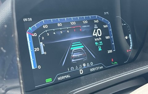 Jajal Mitsubishi XForce Ultimate with Diamond Sense, Jawab Keinginan Konsumen Indonesia