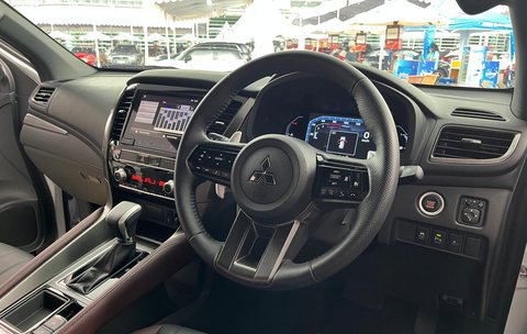 Mitsubishi, Mitsubishi Pajero, Kencan Singkat Bersama Mitsubishi Pajero Sport di IIMS 2025